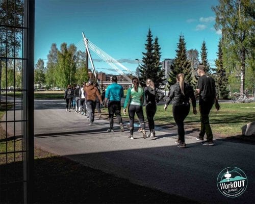 WorkOut by MyEMS treenit alkamassa